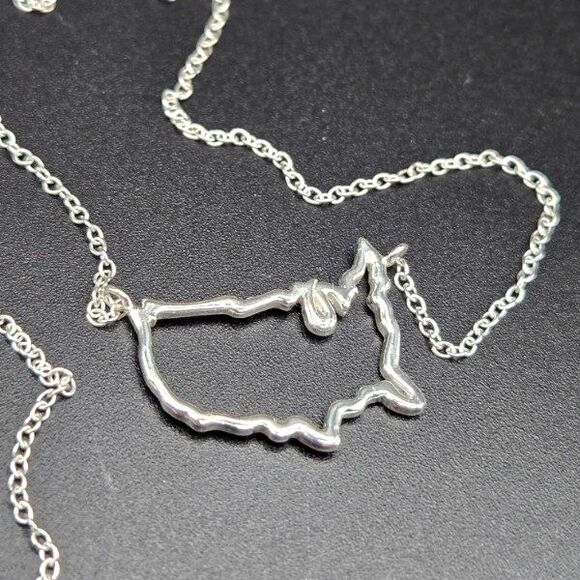 Sterling‎ Silver USA Outline Necklace, 18 Inch, Minimalist Map, 925, 1.75g - Picture 2 of 5